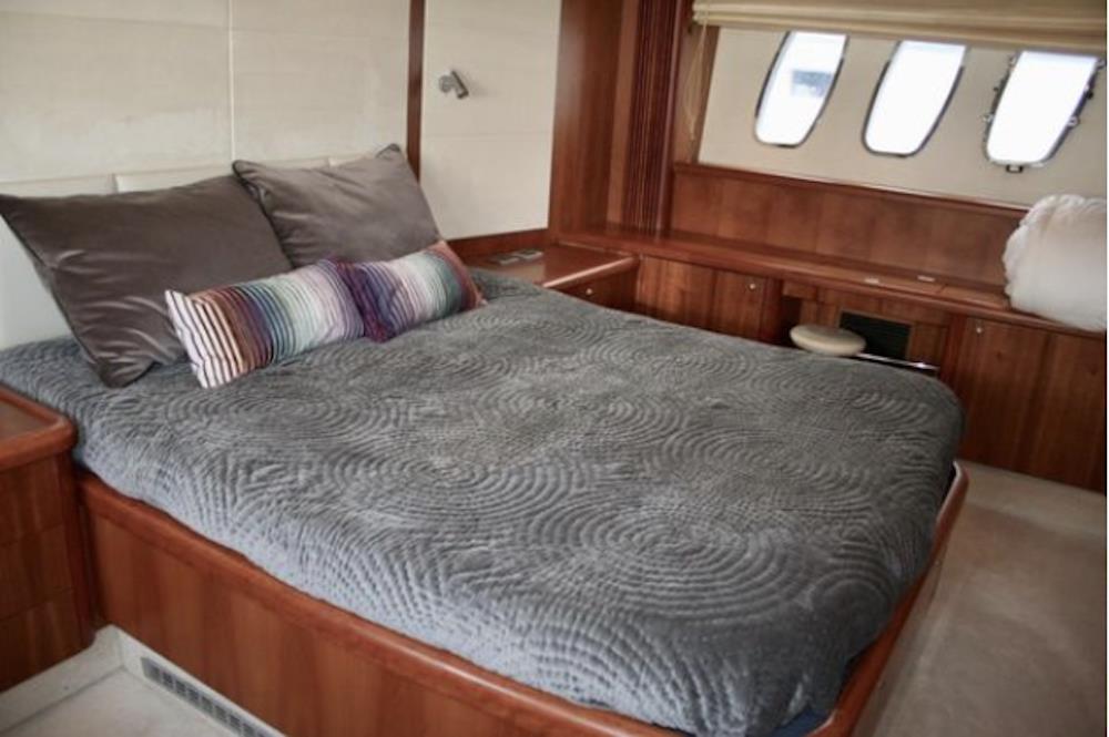2008 SUNSEEKER PREDATOR 72 